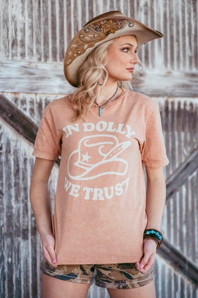The In Dolly We Trust Tee - Coral